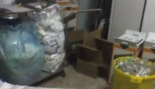 NOTIZIA CHOC, BIMBA NATA MORTA GETTATA NEI RIFIUTI PER ERRORE - 27/01/2013